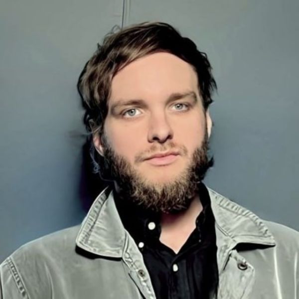 File:Joel Davis Headshot.jpg